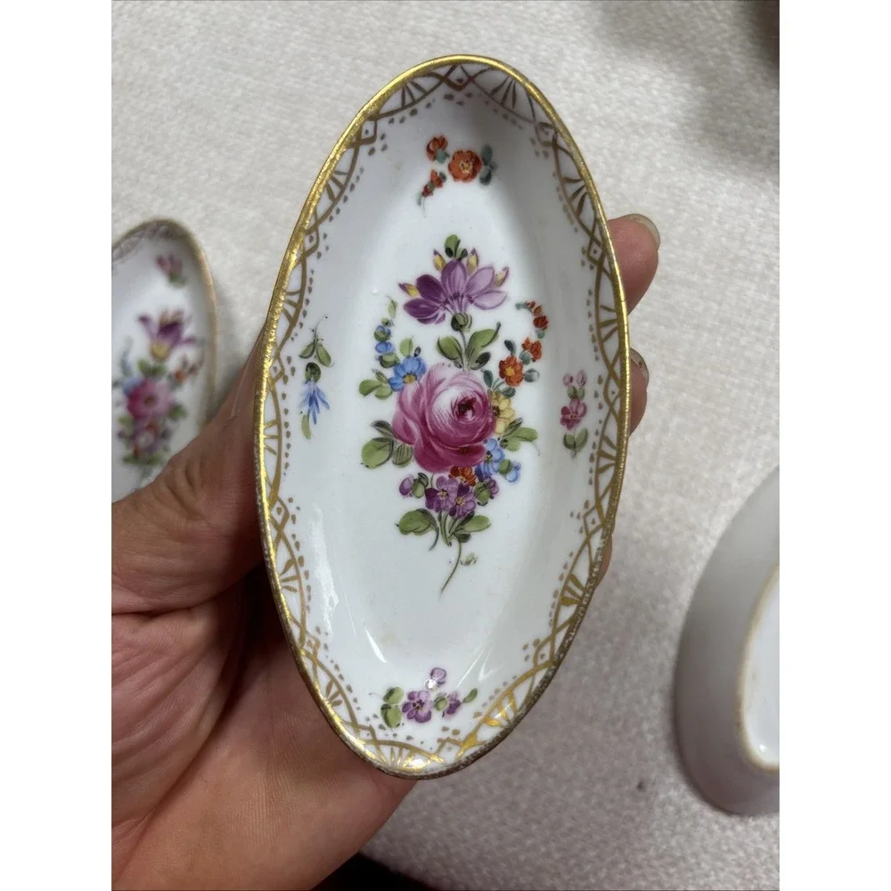 Vintage Dresden Handmalerei Porcelain Oval Open Salts Nut Dishes Hand Painted⁠ 4